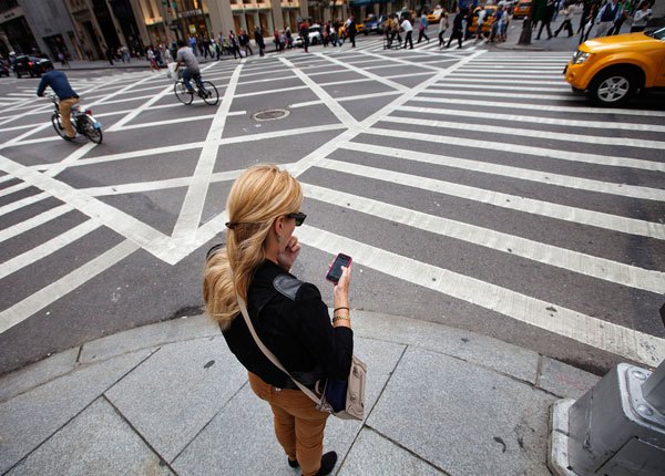 Pedestrian crossing give way rules