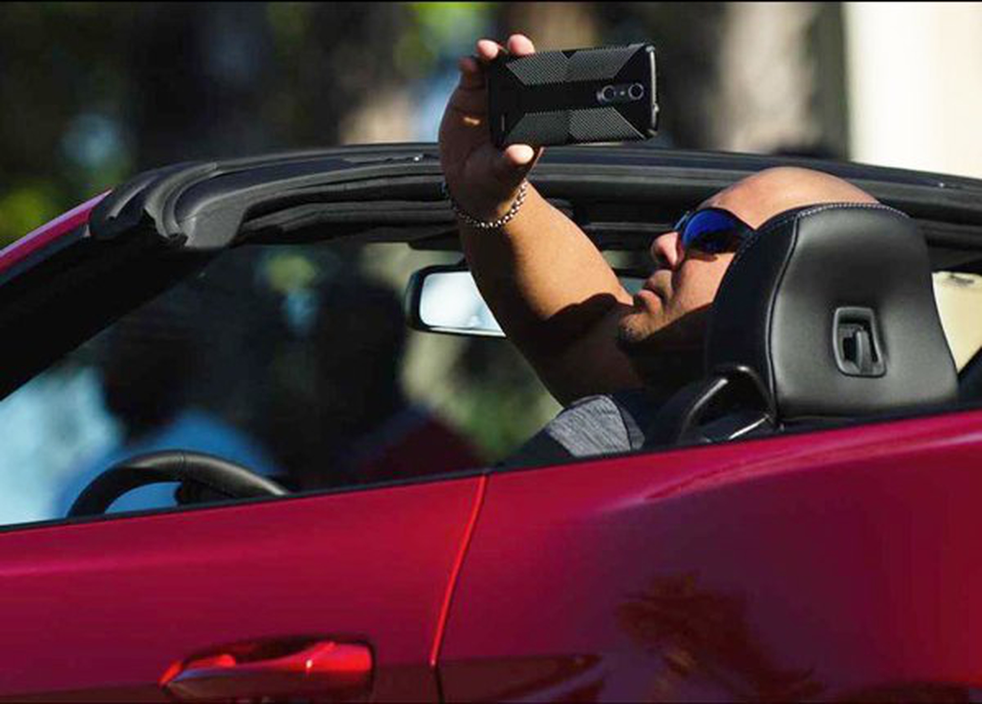Distractions Outside Your Vehicle