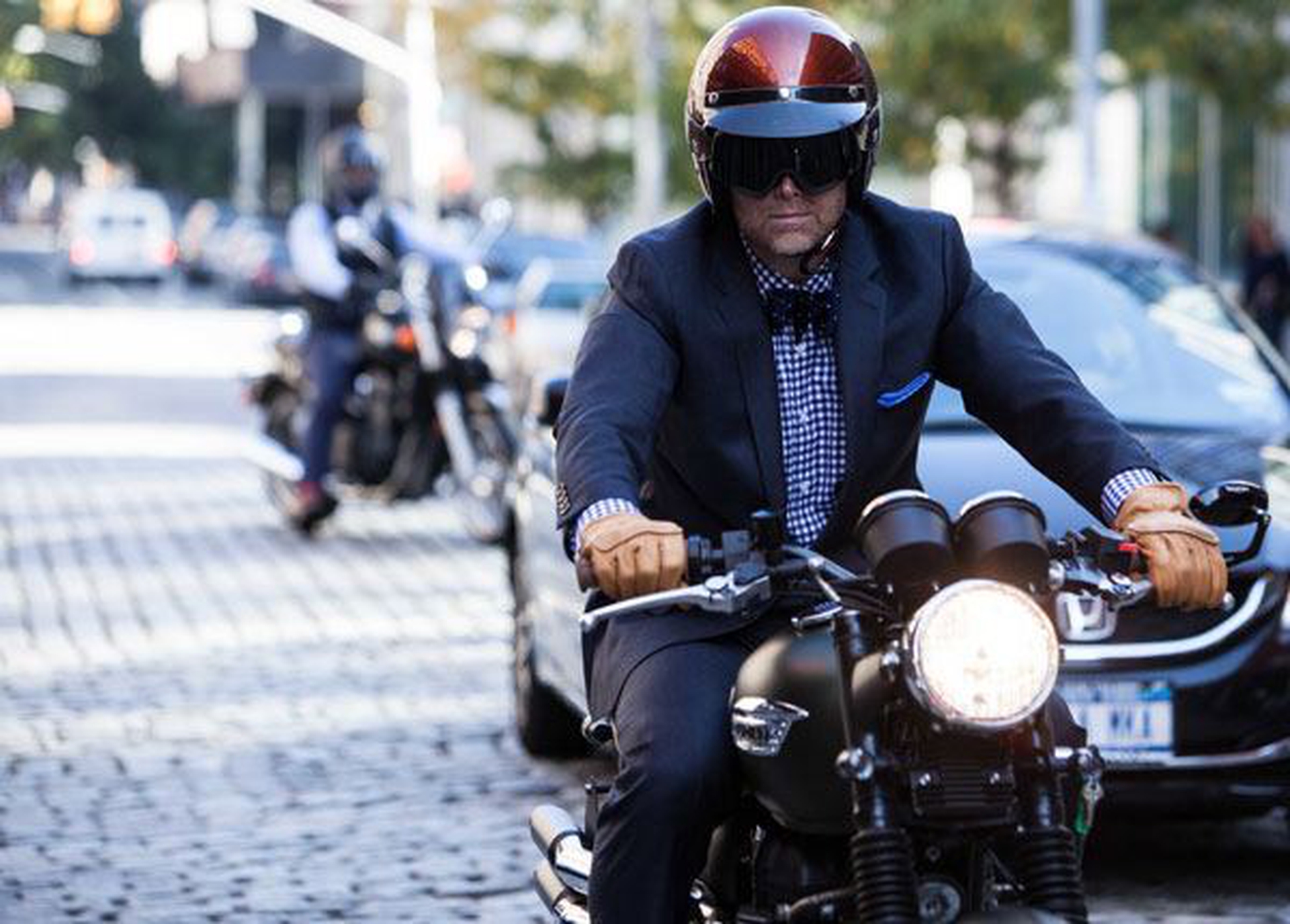 Driving Around Motorcyclists Safely